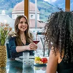 Luxus Penthouse Mit Terrasse, Garage, Fahrradraum Und Infrarotsauna