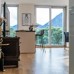 Luxus Penthouse Mit Terrasse, Garage, Fahrradraum Und Infrarotsauna Apartment Merano