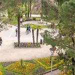 Daire Luxus Penthouse Mit Terrasse, Garage, Fahrradraum Und Infrarotsauna Merano