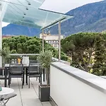 Luxus Penthouse Mit Terrasse, Garage, Fahrradraum Und Infrarotsauna