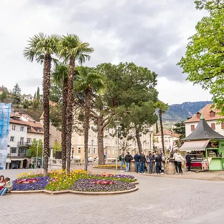 Luxus Penthouse Mit Terrasse, Garage, Fahrradraum Und Infrarotsauna *