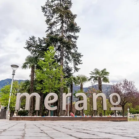 Luxus Penthouse Mit Terrasse, Garage, Fahrradraum Und Infrarotsauna *