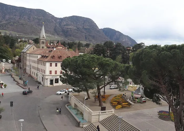 Luxus Penthouse Mit Terrasse, Garage, Fahrradraum Und Infrarotsauna