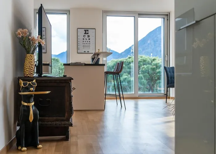 Luxus Penthouse Mit Terrasse, Garage, Fahrradraum Und Infrarotsauna Daire Merano