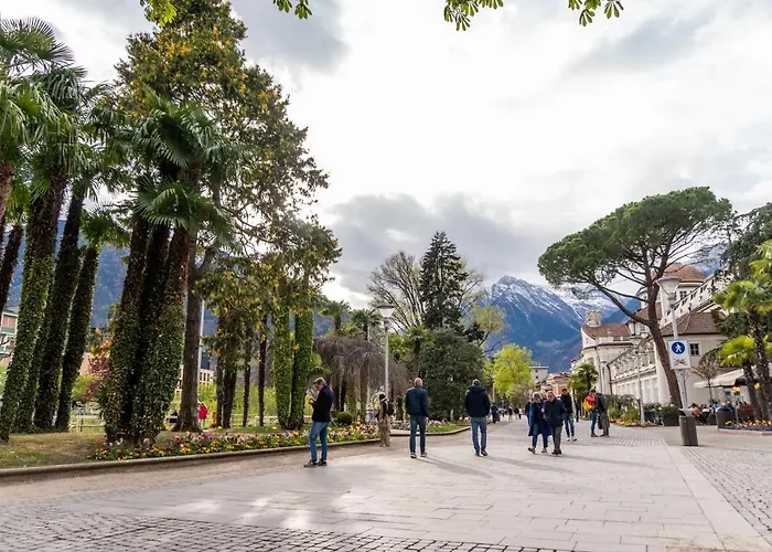 Luxus Penthouse Mit Terrasse, Garage, Fahrradraum Und Infrarotsauna