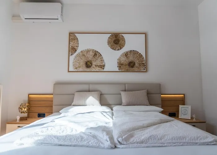 Luxus Penthouse Mit Terrasse, Garage, Fahrradraum Und Infrarotsauna *