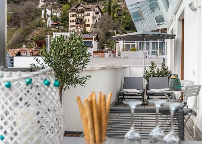 Luxus Penthouse Mit Terrasse, Garage, Fahrradraum Und Infrarotsauna