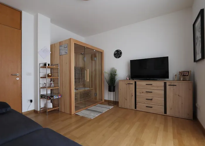 Luxus Penthouse Mit Terrasse, Garage, Fahrradraum Und Infrarotsauna Daire Merano